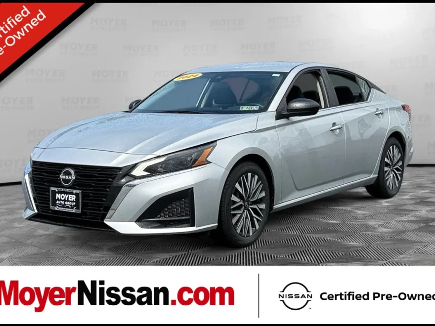 2024 Nissan Altima 2.5 SR photo 1