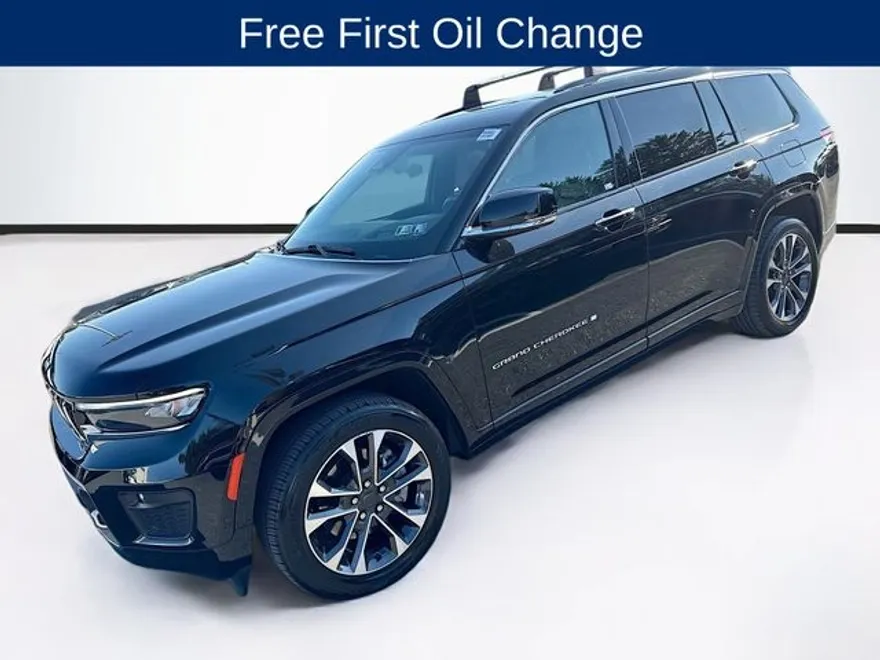 2022 Jeep Grand Cherokee Overland photo 1
