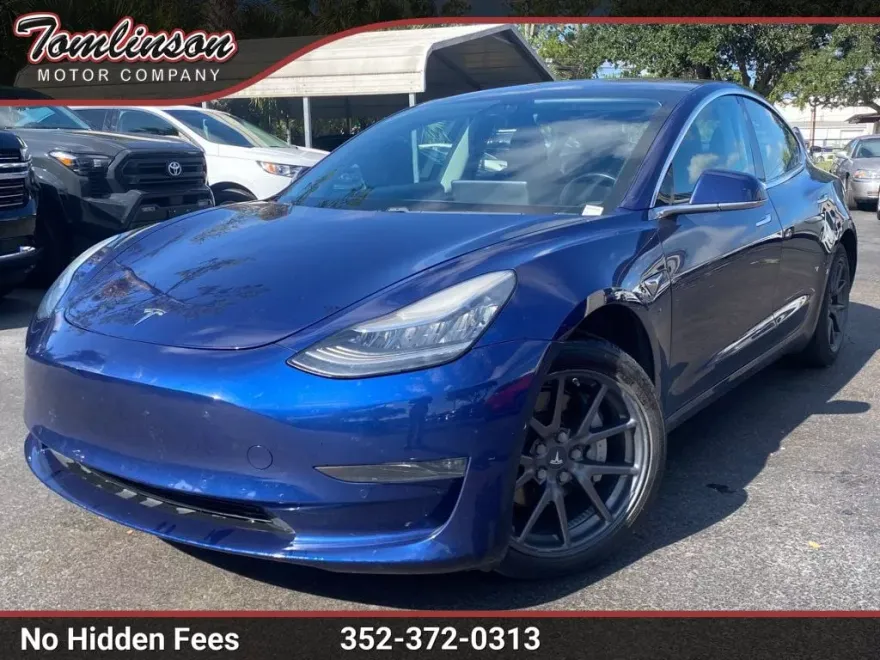 2018 Tesla Model 3 photo 1