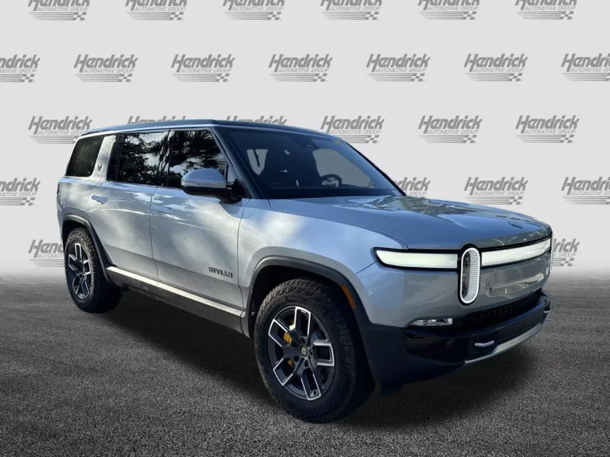 2023 Rivian R1S Adventure photo 1