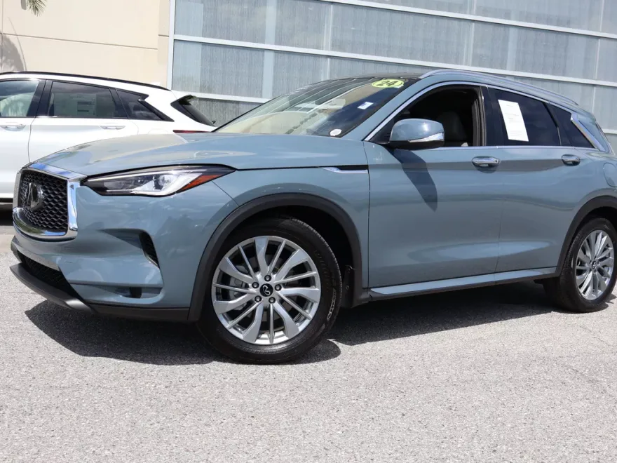 2024 Infiniti QX50 Luxe photo 1
