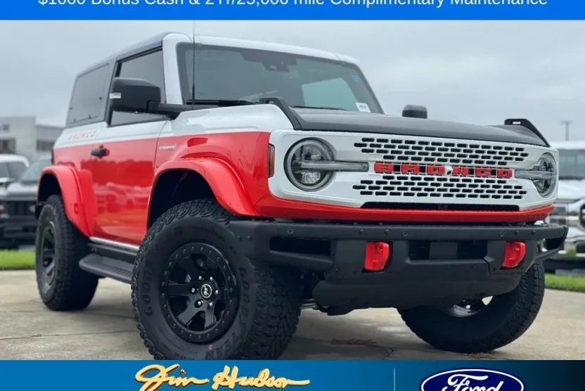 2025 Ford Bronco First Edition photo 1