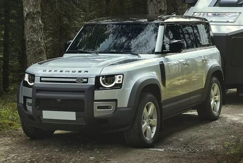 2022 Land Rover Defender 110 Standard photo 1