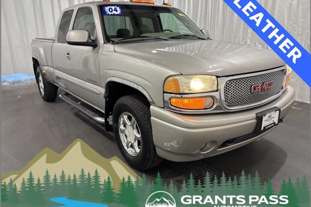 2004 Gmc Sierra 1500 Denali photo 1