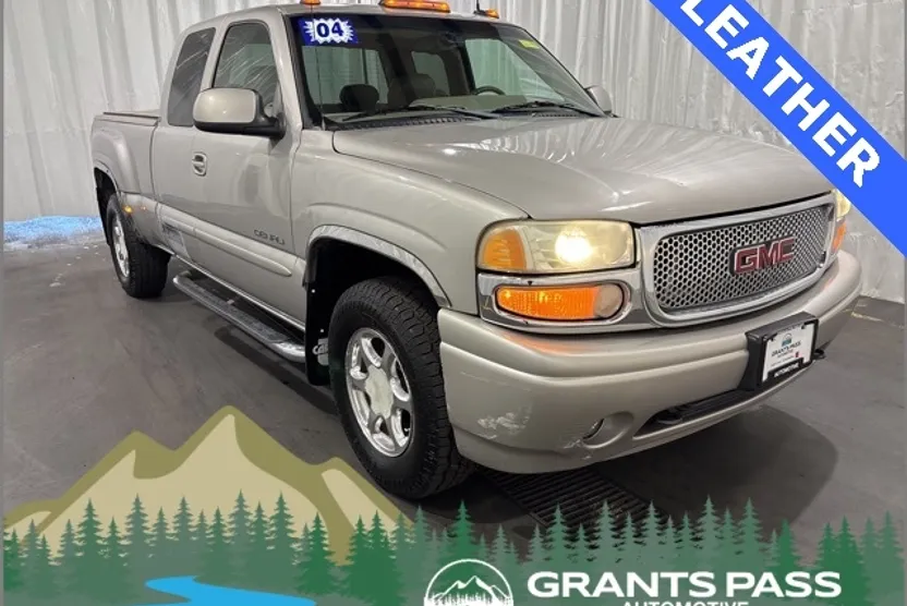 2004 Gmc Sierra 1500 Denali photo 1