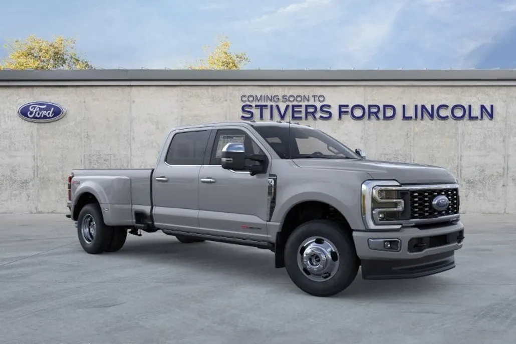 2026 Ford F-350 Platinum photo 1