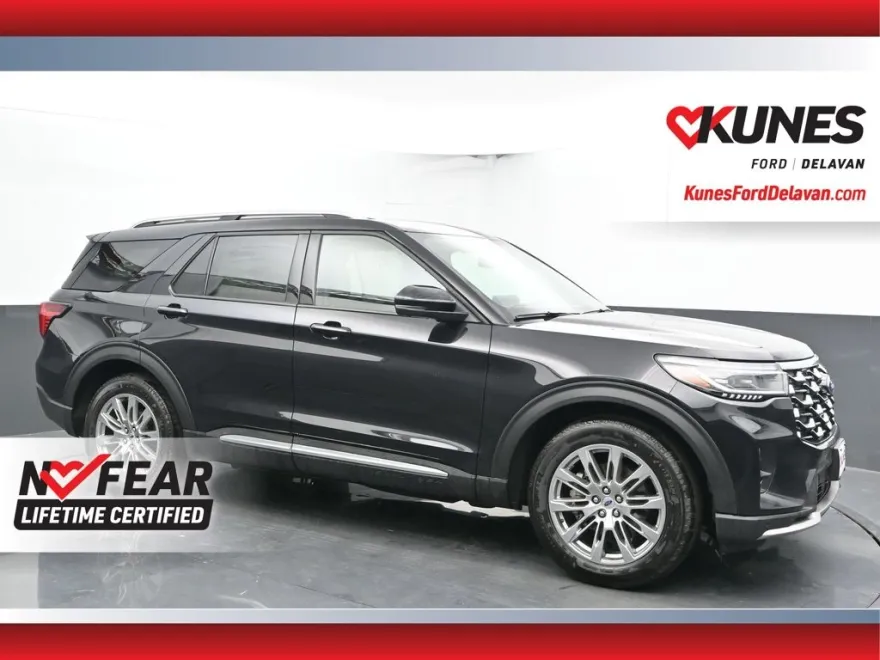 2025 Ford Explorer Platinum photo 1