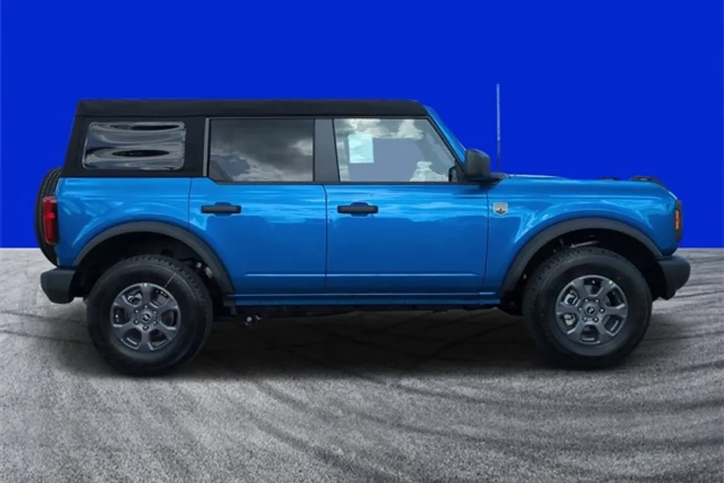 2025 Ford Bronco Big Bend photo 1