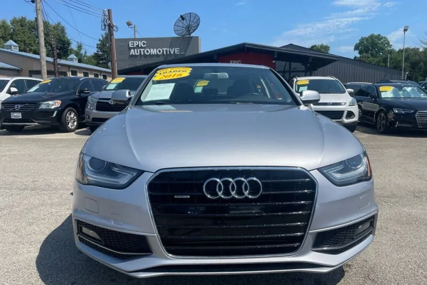 2016 Audi A4 S line Quattro Premium Plus photo 1