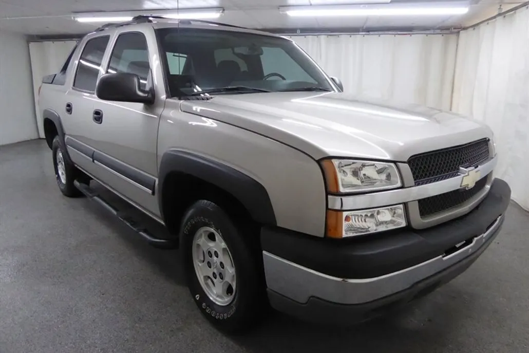 2004 Chevrolet Avalanche photo 1