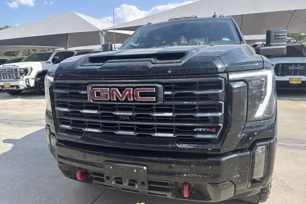 2024 Gmc Sierra HD AT4 photo 1