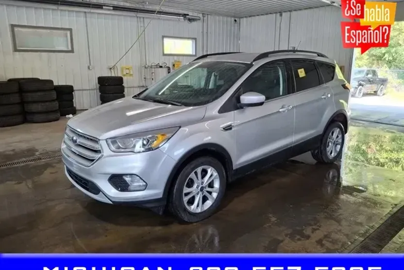 2019 Ford Escape SEL photo 1