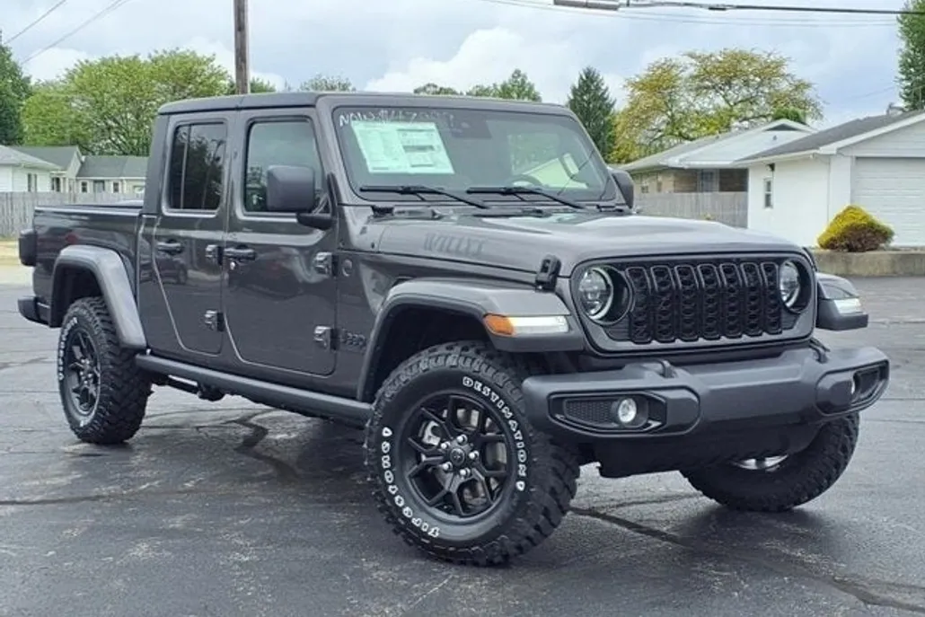 2025 Jeep Gladiator Willys photo 1