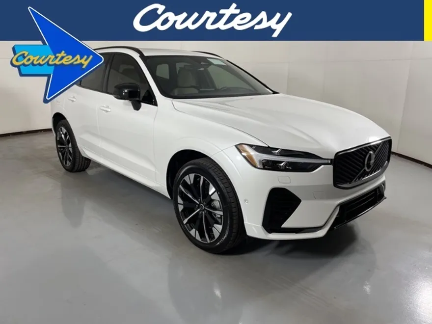 2026 Volvo XC60 T8 Plus photo 1