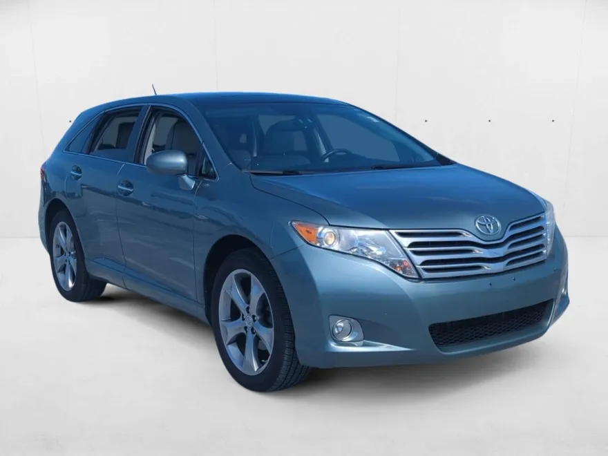 2012 Toyota Venza XLE photo 1