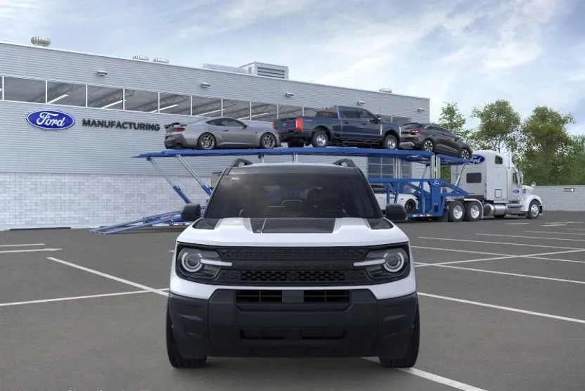 2025 Ford Bronco Sport Big Bend photo 1