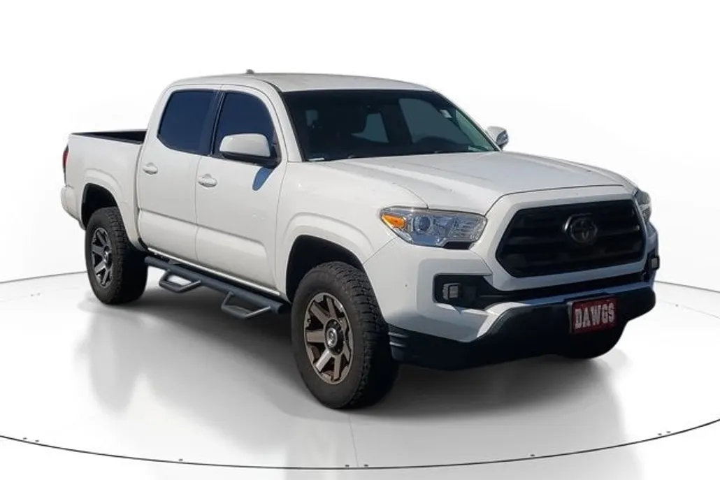 2018 Toyota Tacoma SR photo 1