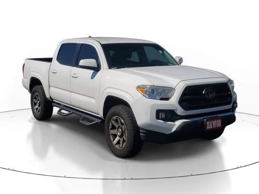 2018 Toyota Tacoma SR photo 1