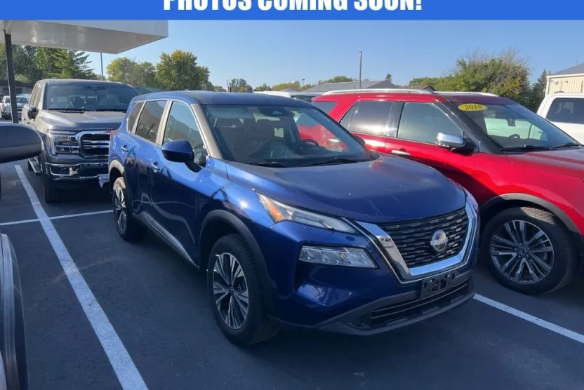 2023 Nissan Rogue SV photo 1