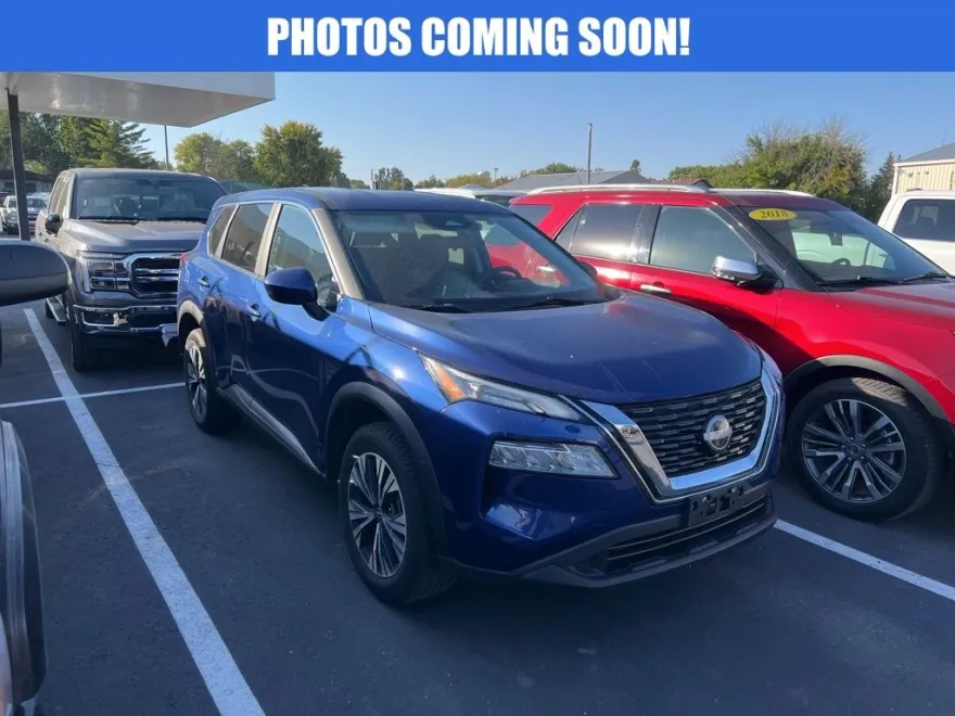 2023 Nissan Rogue SV photo 1