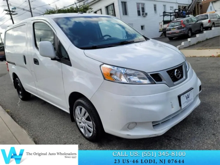 2021 Nissan NV200 SV photo 1