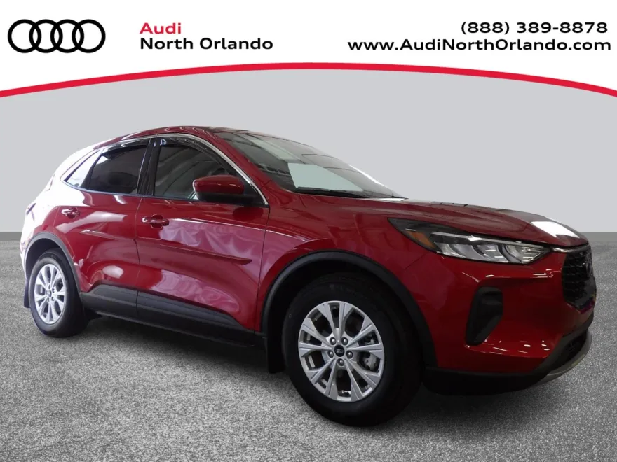 2023 Ford Escape Active photo 1