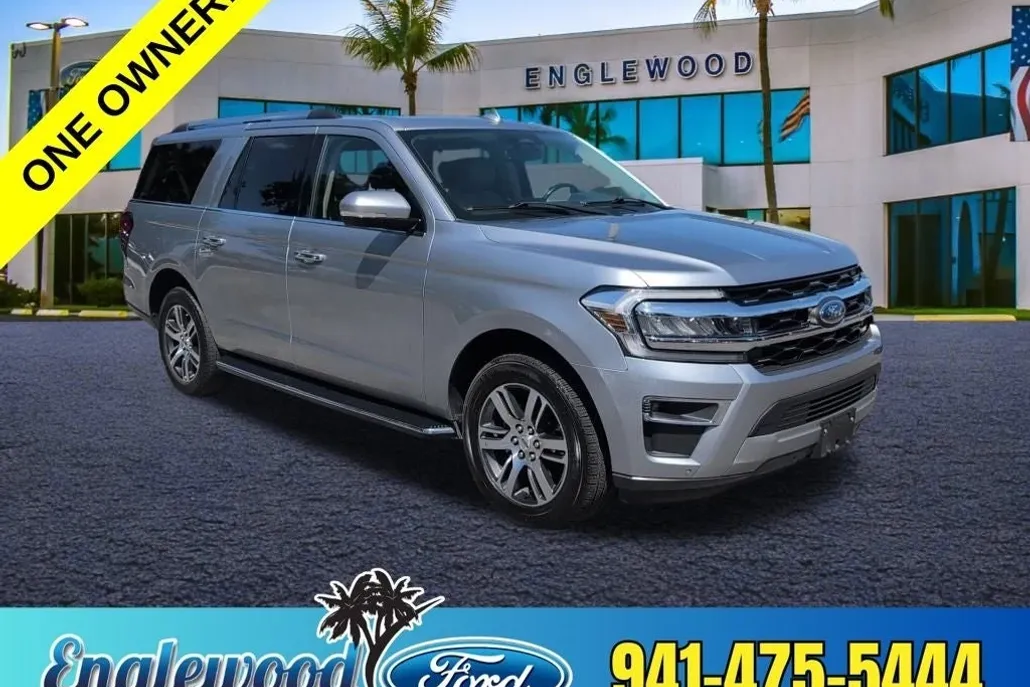 2023 Ford Expedition MAX Limited photo 1