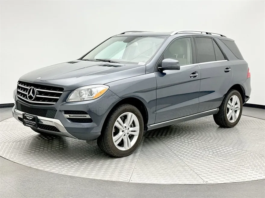 2013 Mercedes Benz ML 350 4MATIC photo 1