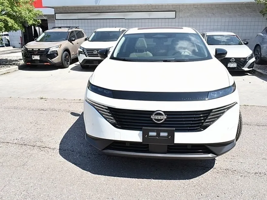 2025 Nissan Murano SL photo 1