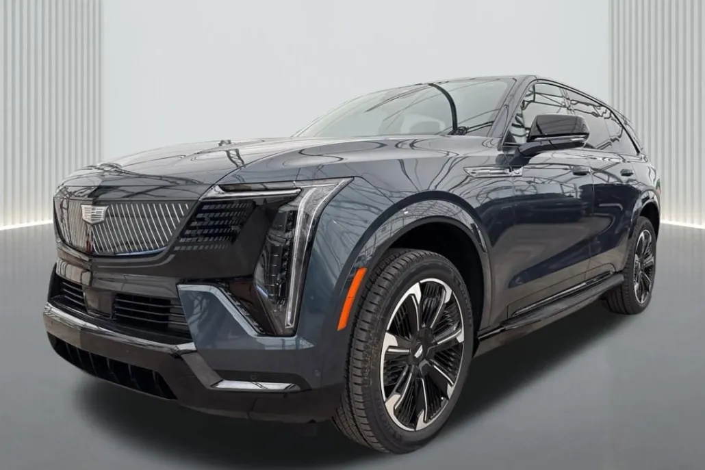 2025 Cadillac Escalade IQ Sport photo 1