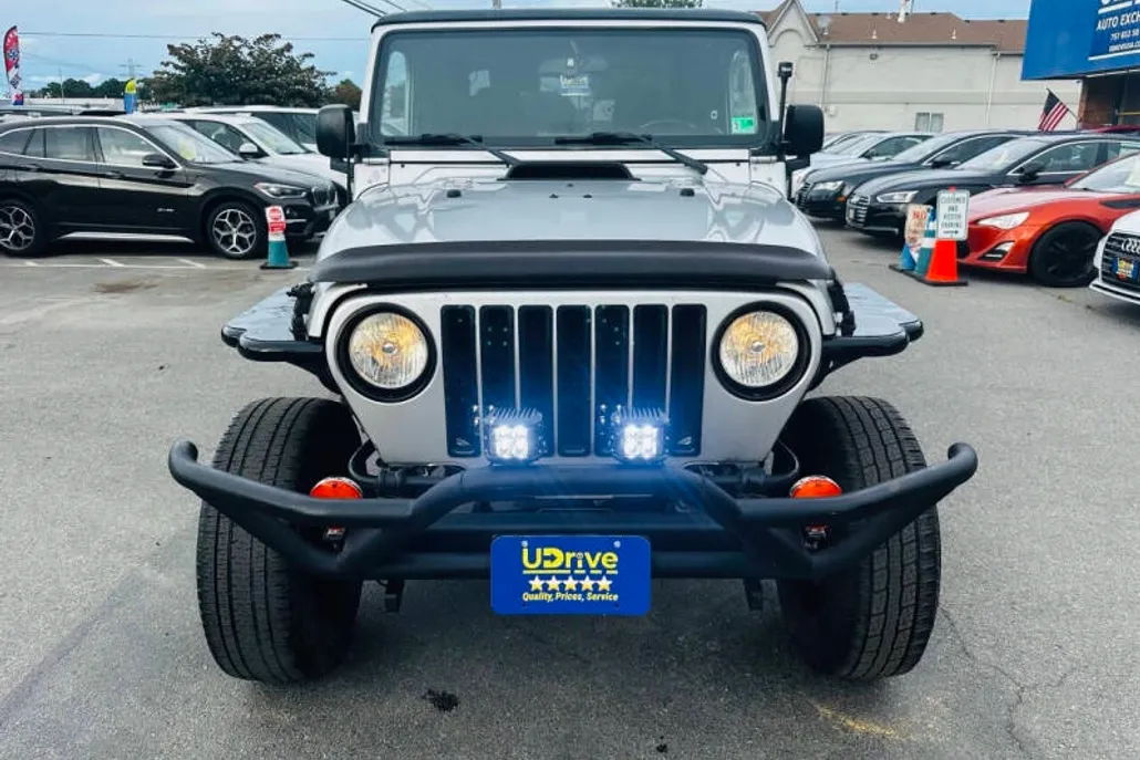 2003 Jeep Wrangler Sport photo 1