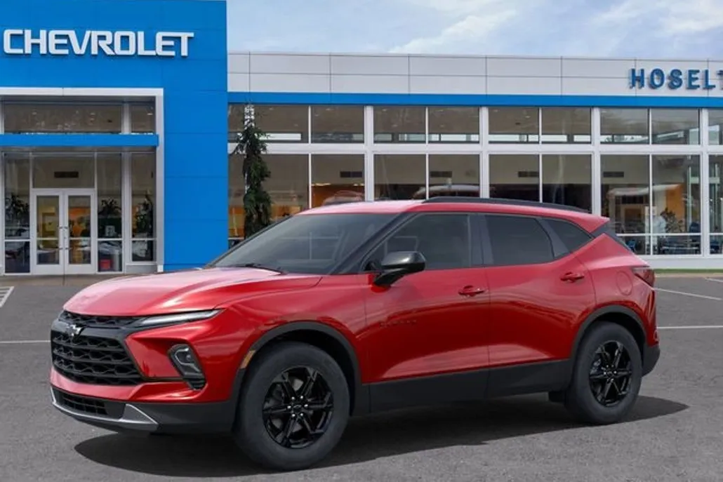 2025 Chevrolet Blazer 2LT photo 1