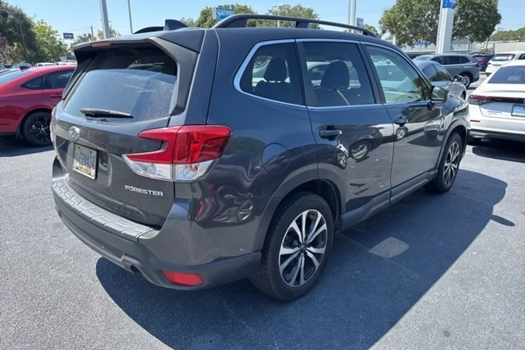 2019 Subaru Forester Limited photo 1