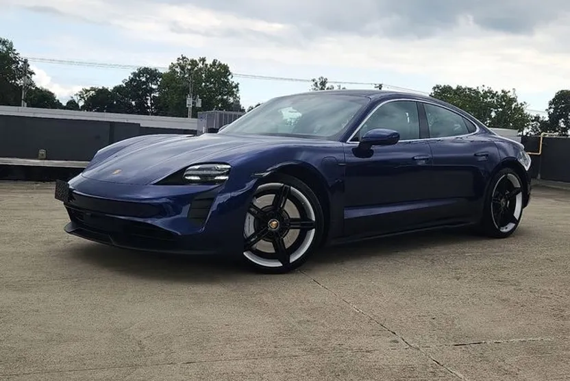 2021 Porsche Taycan 4S photo 1