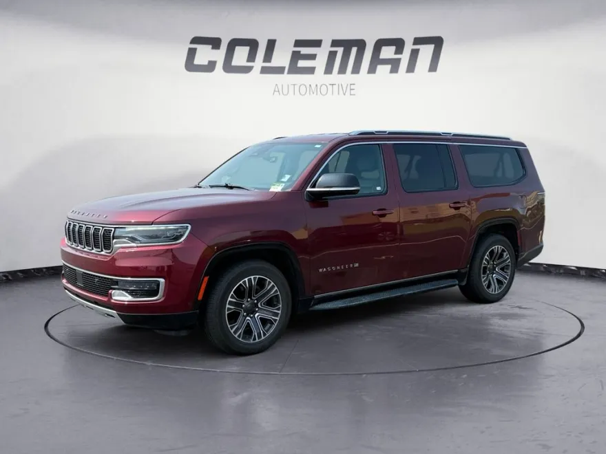 2023 Jeep Wagoneer L Series II photo 1