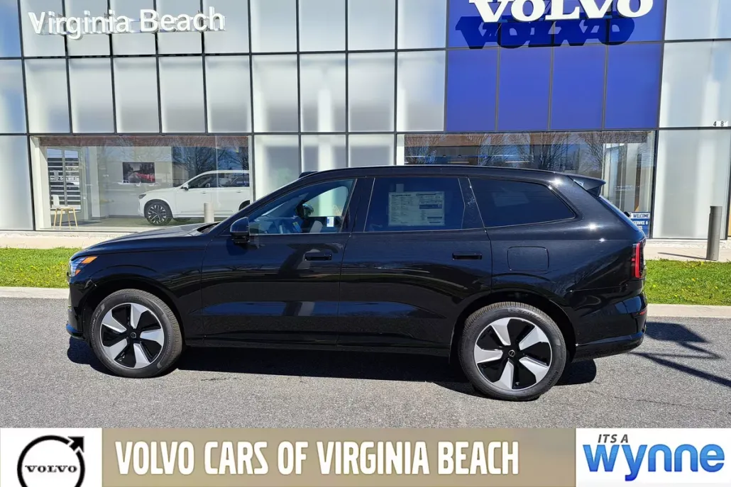 2025 Volvo EX90 Twin Motor Plus photo 1