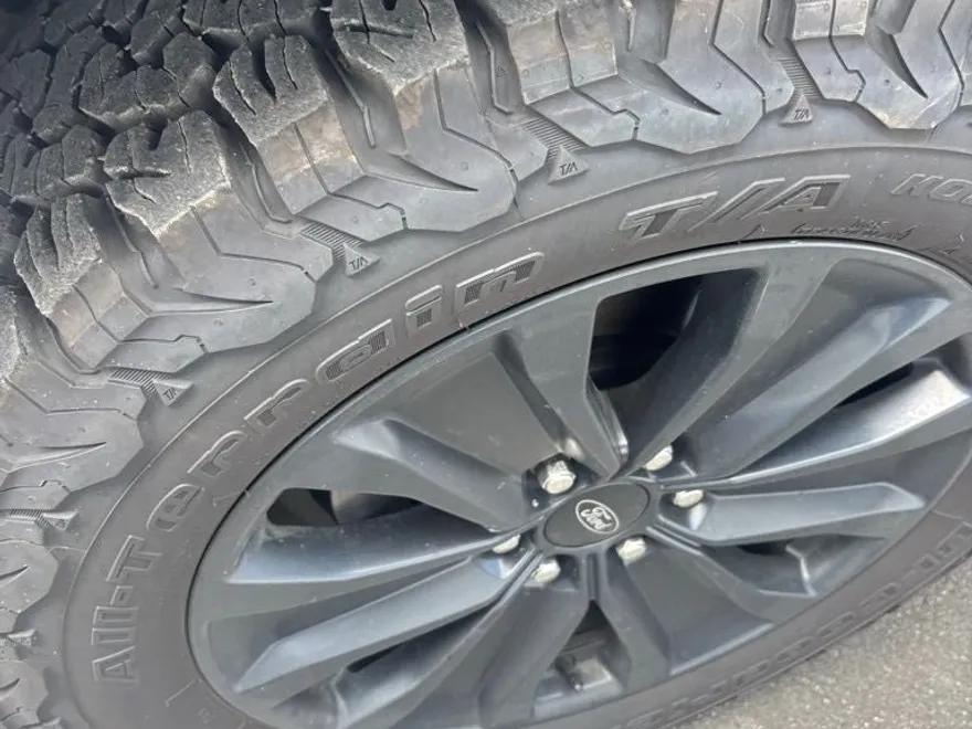 2020 Ford F-150 XLT photo 1