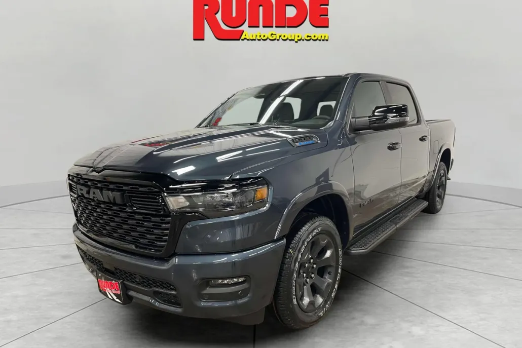 2025 Ram 1500 Big Horn photo 1