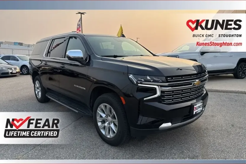 2024 Chevrolet Suburban Premier photo 1