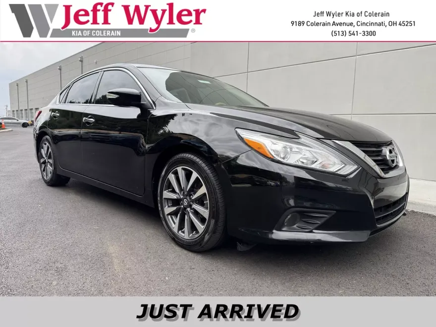2017 Nissan Altima 2.5 SL photo 1