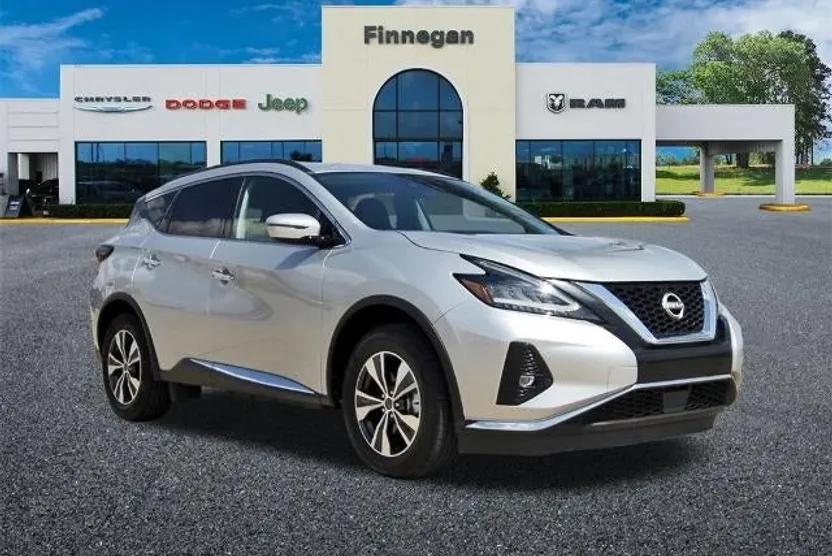 2023 Nissan Murano SV photo 1