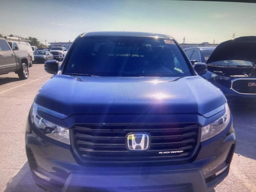 2023 Honda Ridgeline Black Edition photo 1