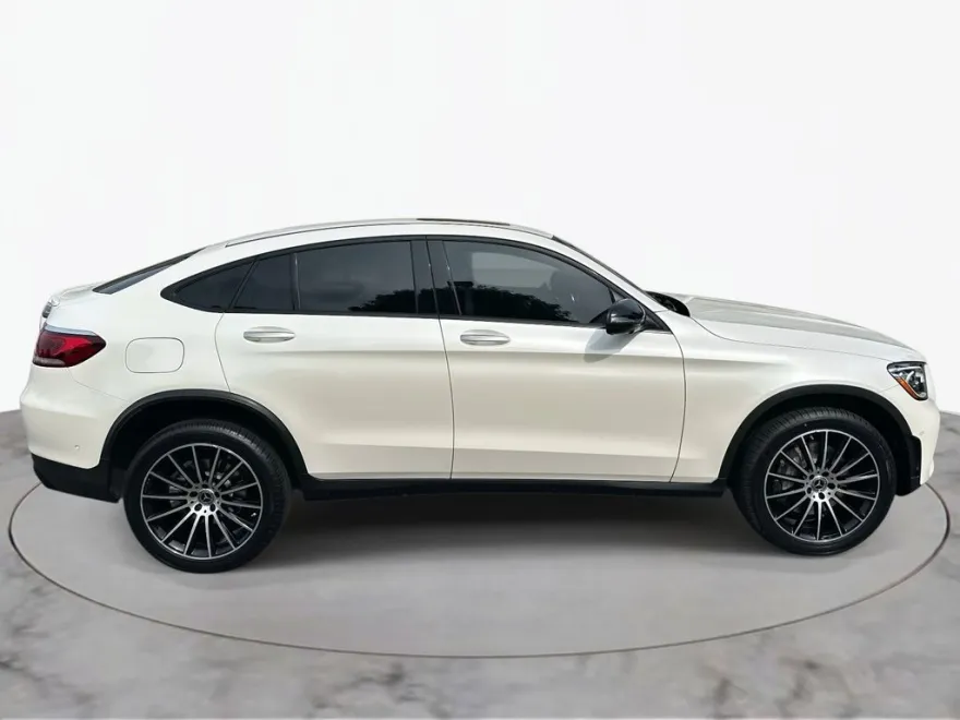 2023 Mercedes Benz GLC 300 Coupe photo 1