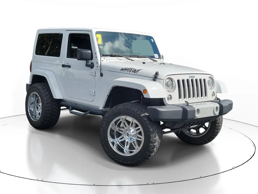 2017 Jeep Wrangler Sahara photo 1