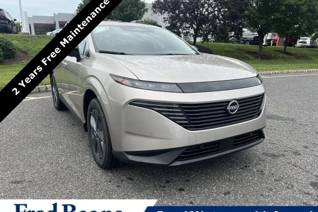 2025 Nissan Murano SL photo 1