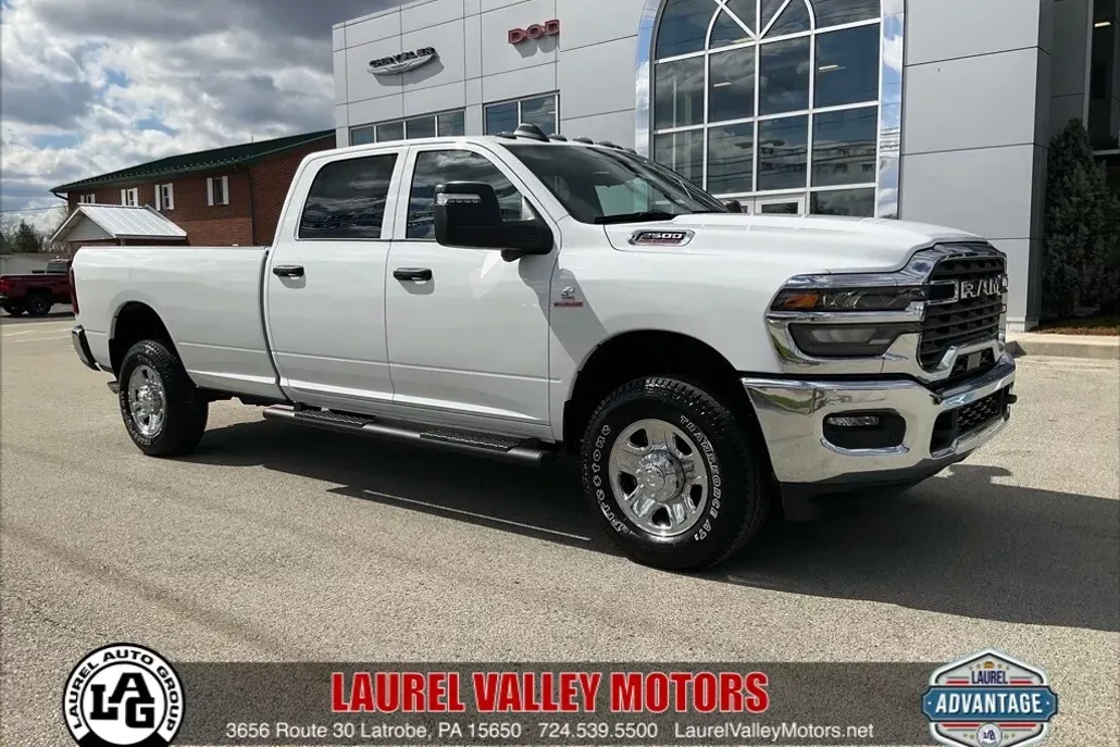 2025 Ram 2500 Tradesman photo 1
