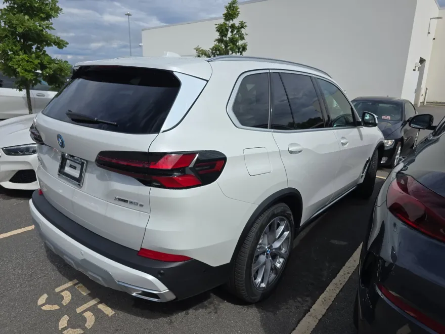 2026 Bmw X5 xDrive50e photo 1