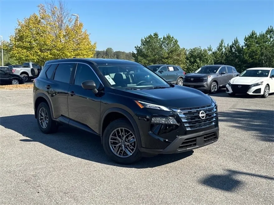 2026 Nissan Rogue S photo 1