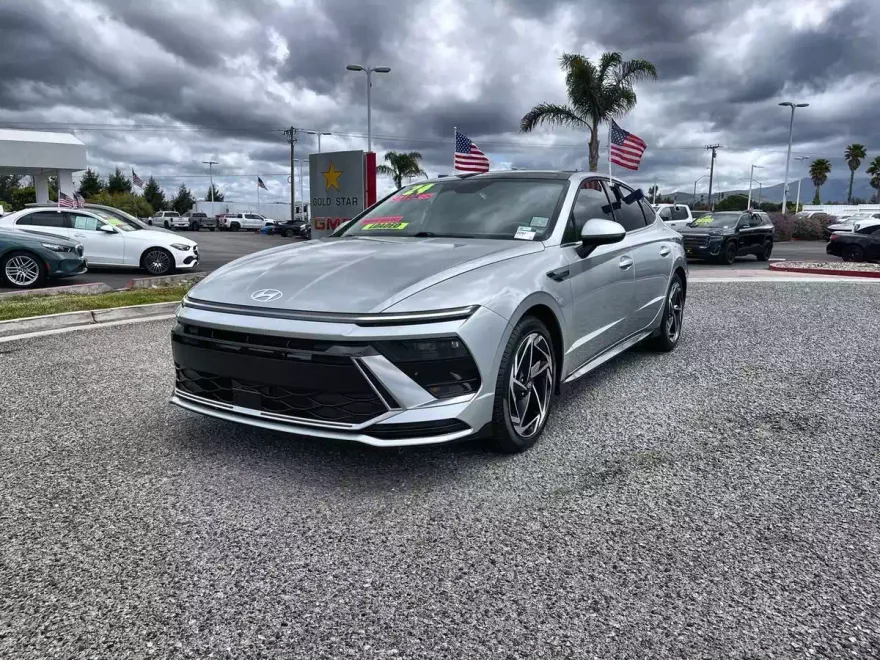 2024 Hyundai Sonata SEL Convenience photo 1