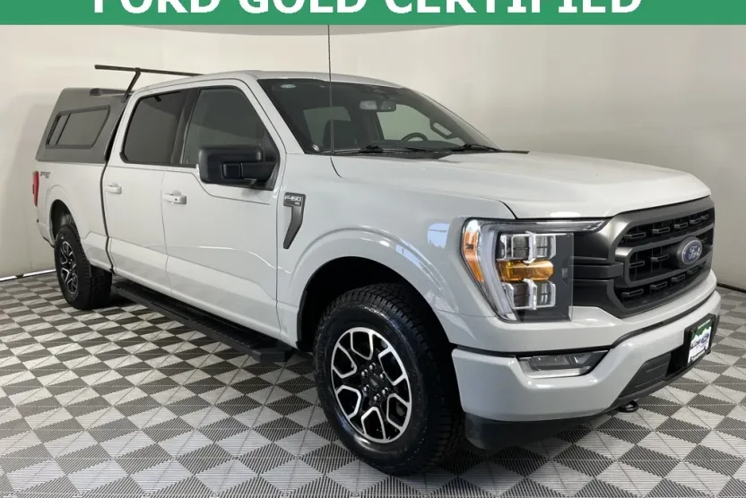 2023 Ford F-150 XLT photo 1